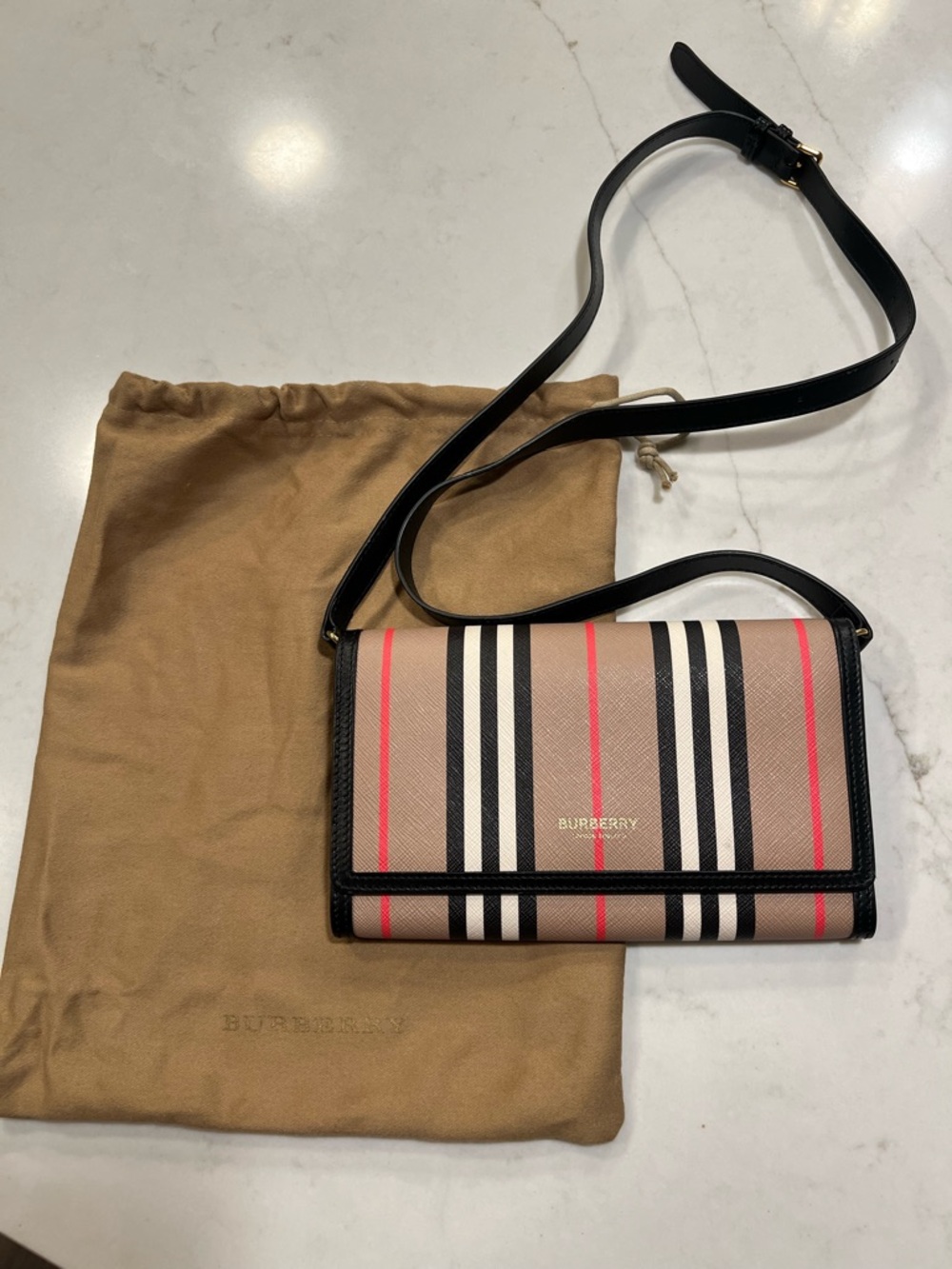 Burberry Hannah Wallet Beige Striped Crossbody Bag with Black Trim & Red Accents - Picture 2 of 11